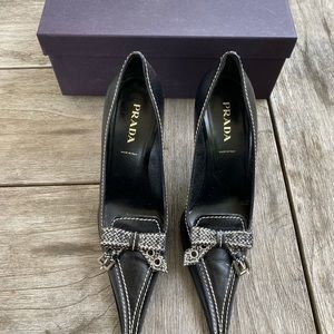 Prada-Black Pumps